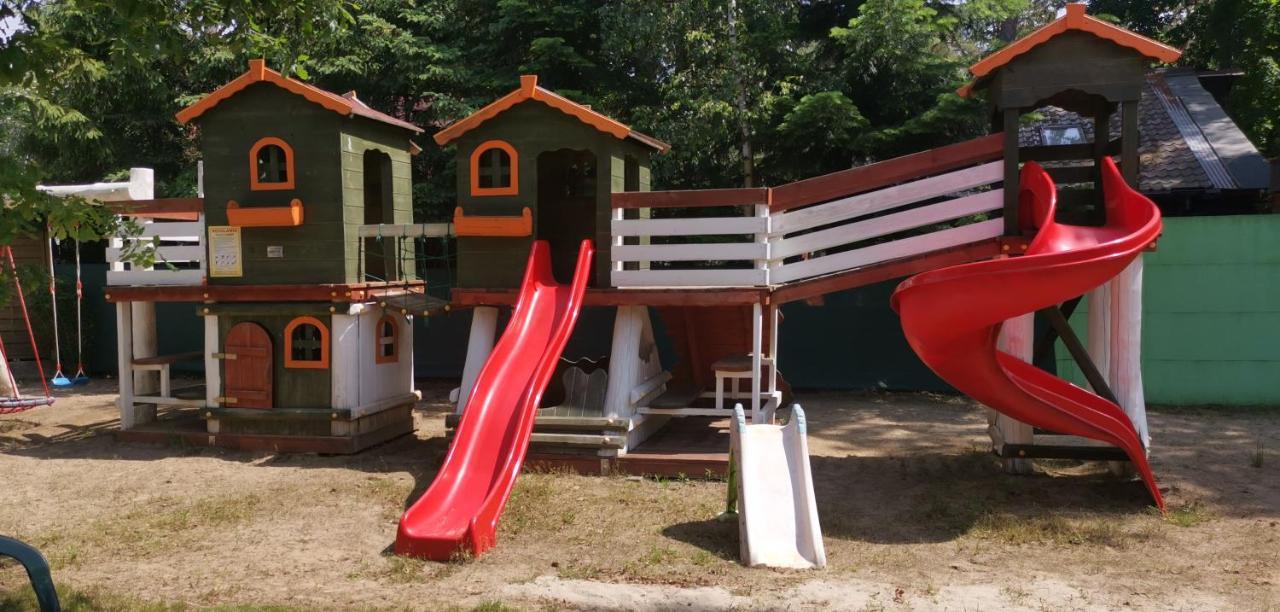 Pod Filarami Pobierowo Otel Dış mekan fotoğraf