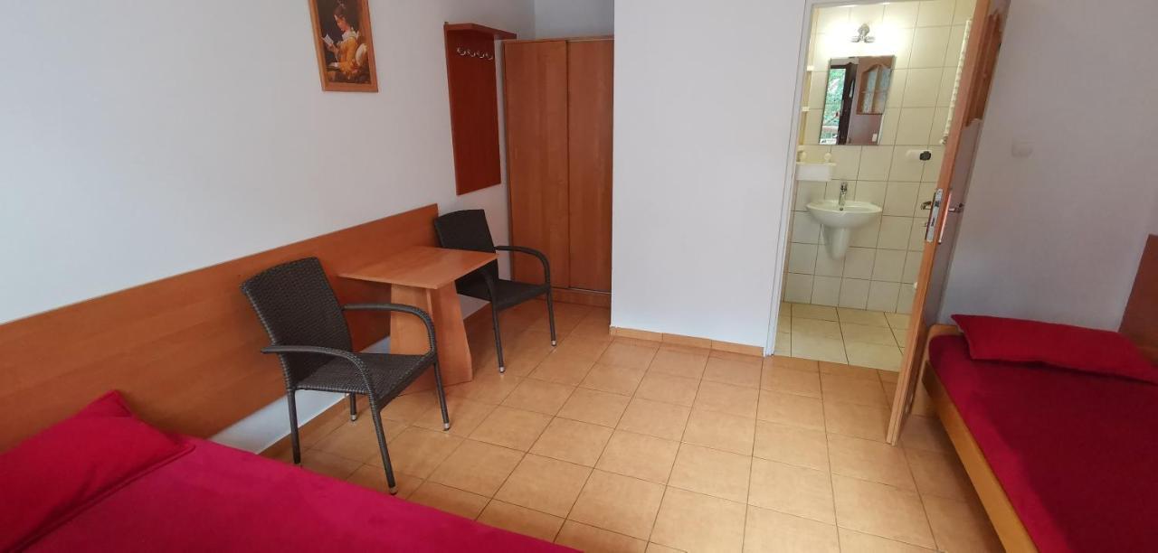 Pod Filarami Pobierowo Otel Dış mekan fotoğraf